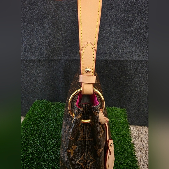 LV Monogram Canvas Graceful PM shoulder bag with a Pivoine. - Picture 4 of 10